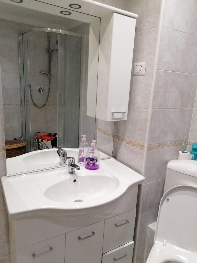 Bed and Breakfast Celine Генуя Экстерьер фото