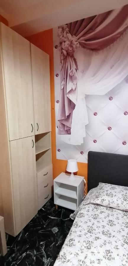 Bed and Breakfast Celine Генуя Экстерьер фото