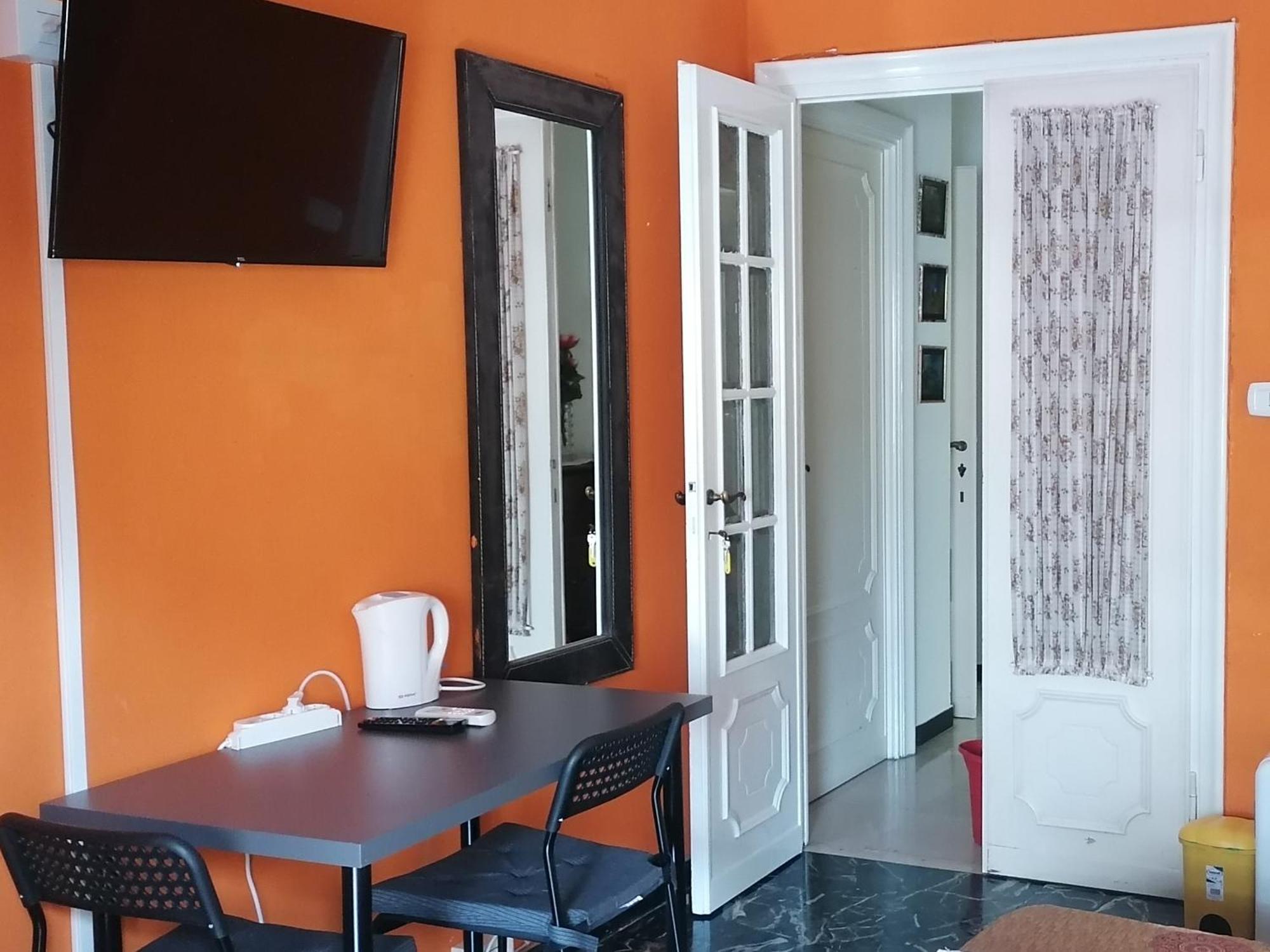 Bed and Breakfast Celine Генуя Экстерьер фото